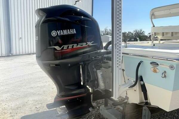 24ft Pathfinder Yacht For Sale