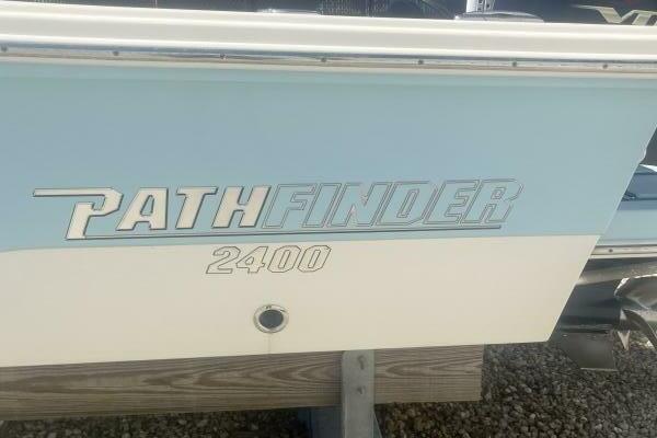 24ft Pathfinder Yacht For Sale