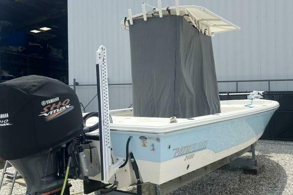 24ft Pathfinder Yacht For Sale