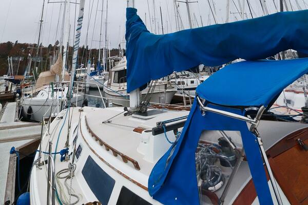 Scrimshander 34ft Catalina Yacht For Sale