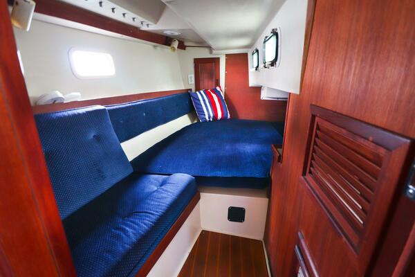 Scrimshander 34ft Catalina Yacht For Sale