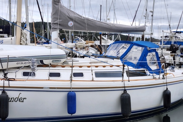 Scrimshander 34ft Catalina Yacht For Sale