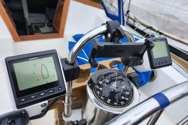 Scrimshander 34ft Catalina Yacht For Sale