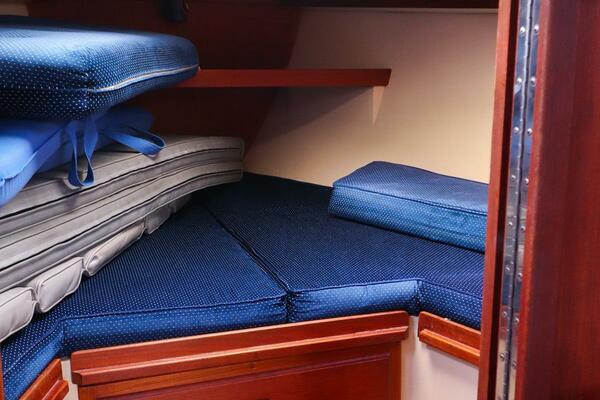 Scrimshander 34ft Catalina Yacht For Sale