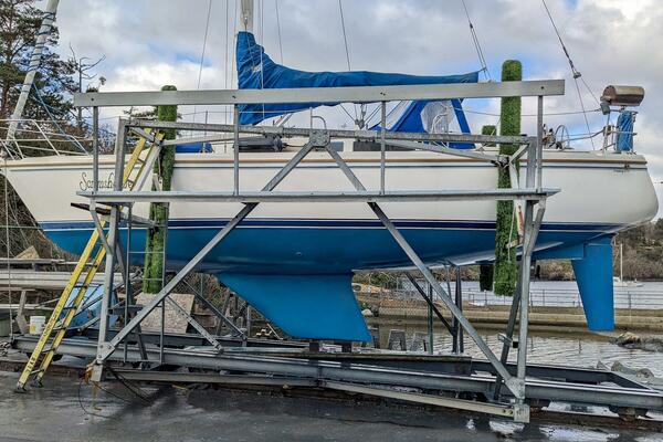 Scrimshander 34ft Catalina Yacht For Sale