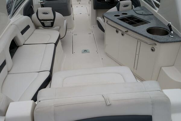 26ft Chaparral Yacht For Sale