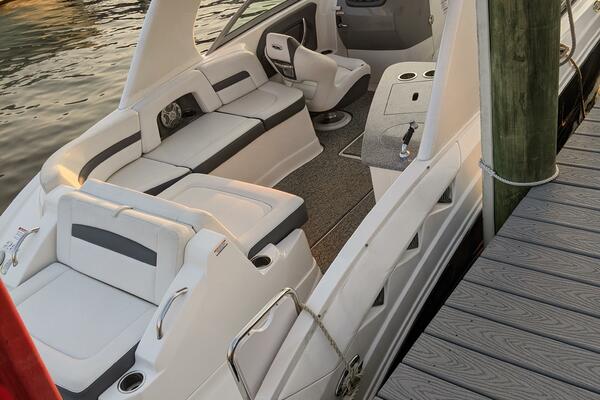 26ft Chaparral Yacht For Sale