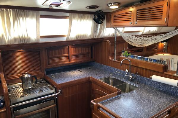 46ft Outbound Yacht For Sale