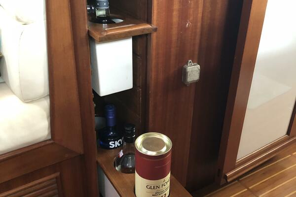 46ft Outbound Yacht For Sale