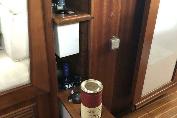 Outbound  Yacht For Sale