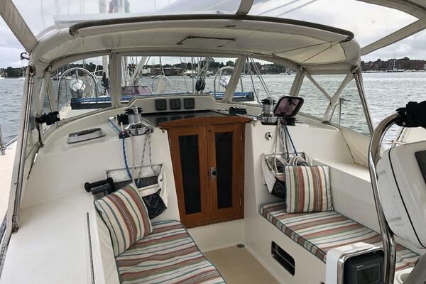 46ft Outbound Yacht For Sale