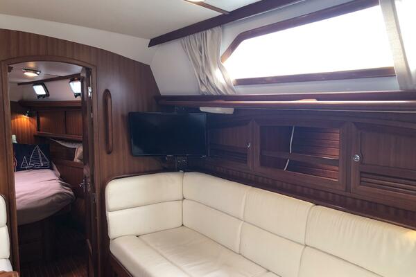 46ft Outbound Yacht For Sale