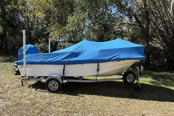 17ft Boston Whaler Yacht For Sale