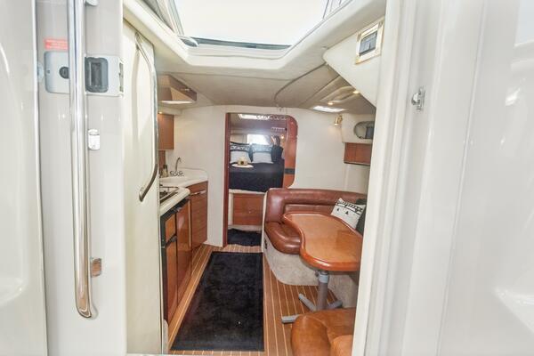 SANDIE LEE 37ft Sea Ray Yacht For Sale