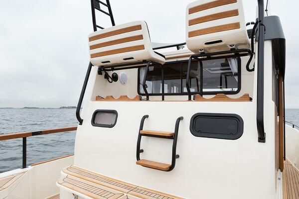 499k  699k Stock 1 30ft Targa Yacht For Sale