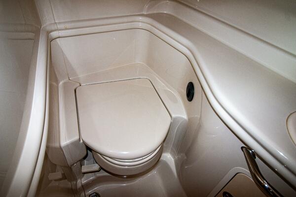 Incognito 32ft Sea Ray Yacht For Sale