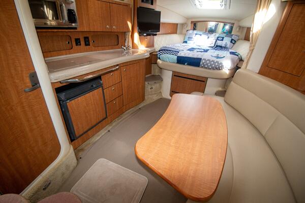 Incognito 32ft Sea Ray Yacht For Sale