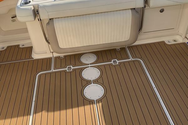 33ft Grady White Yacht For Sale