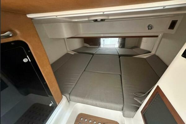 33ft Grady White Yacht For Sale