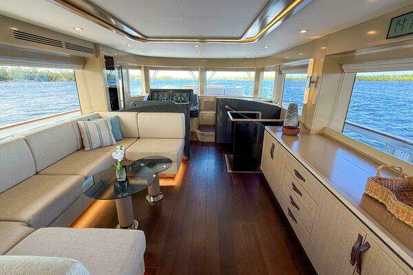 Sirena 68 Yacht For Sale