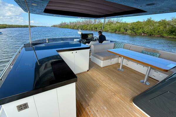 Sirena 68 Yacht For Sale