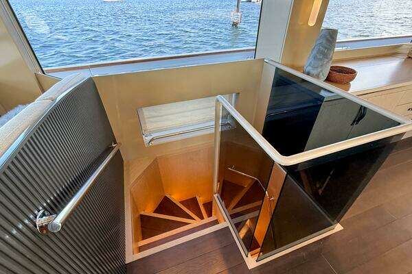 Sirena 68 Yacht For Sale