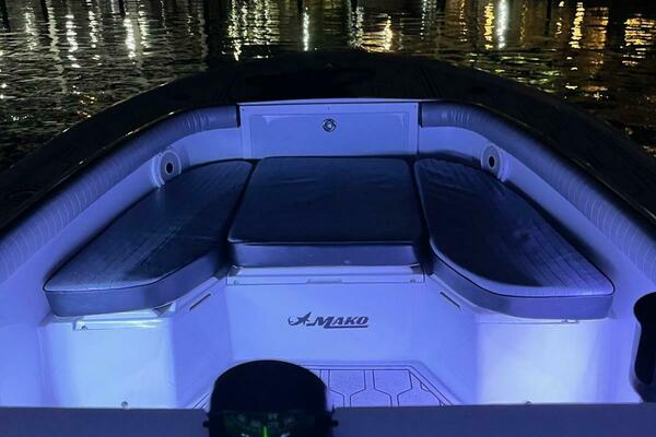 24ft Mako Yacht For Sale