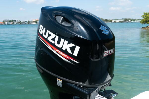 24ft Mako Yacht For Sale