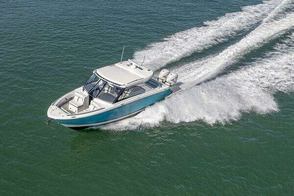 Regal LX 36 Yacht For Sale