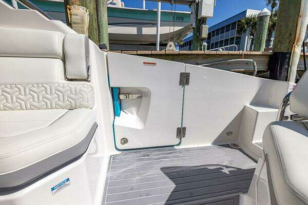 Regal LX 36 Yacht For Sale