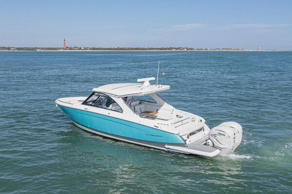 Absolutely Knot 36ft Regal Yacht For Sale