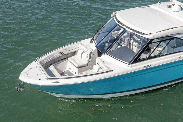 Regal LX 36 Yacht For Sale