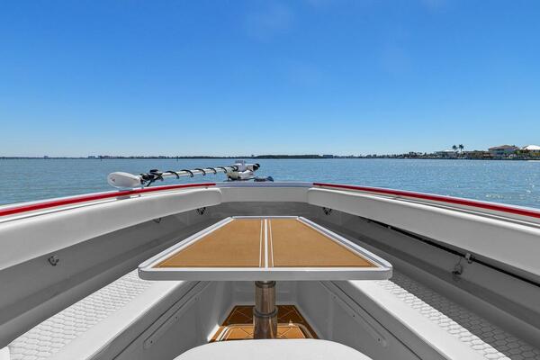 42ft HCB Yacht For Sale