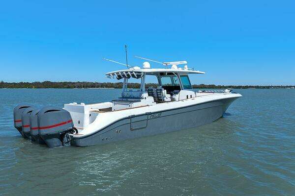 Hydra-Sports 4200 Siesta Yacht For Sale