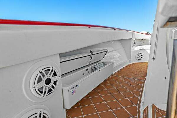 Hydra-Sports 4200 Siesta Yacht For Sale