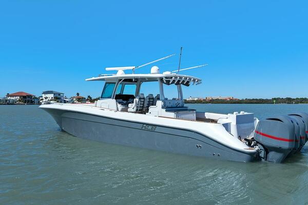 42ft HCB Yacht For Sale