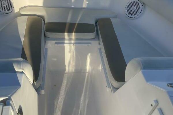 20ft Edgewater Yacht For Sale