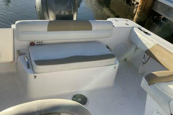 20ft Edgewater Yacht For Sale