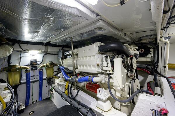Bertram 38 - FIELD & SEA - Engine Room