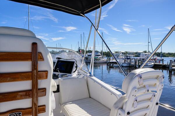 Bertram 38 - FIELD & SEA - 