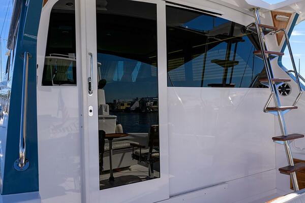 Bertram 38 - FIELD & SEA - 