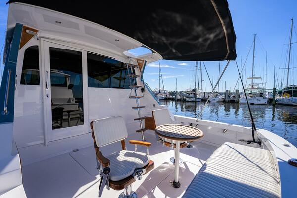 Bertram 38 - FIELD & SEA - 