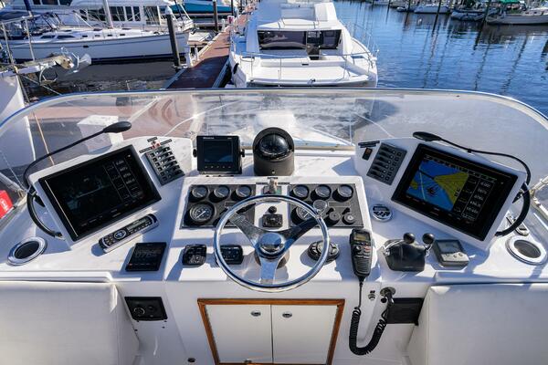 Bertram 38 - FIELD & SEA - 