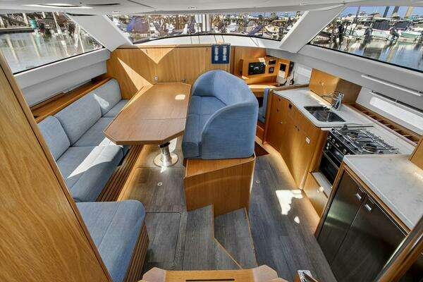 Southerly 420 Yacht For Sale