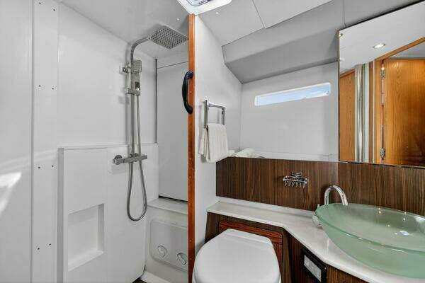 Southerly 420 Yacht For Sale