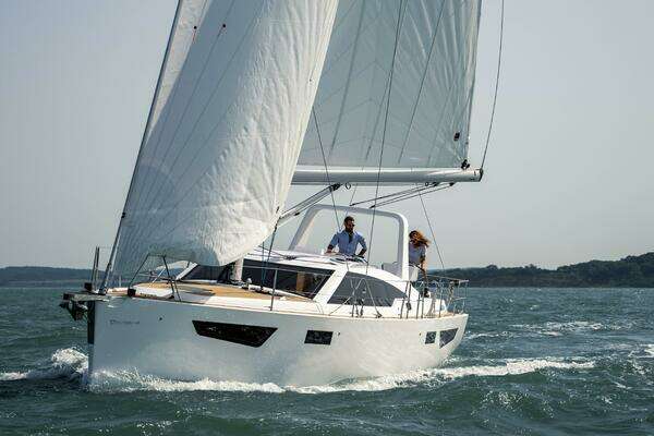 Southerly 420 Yacht For Sale
