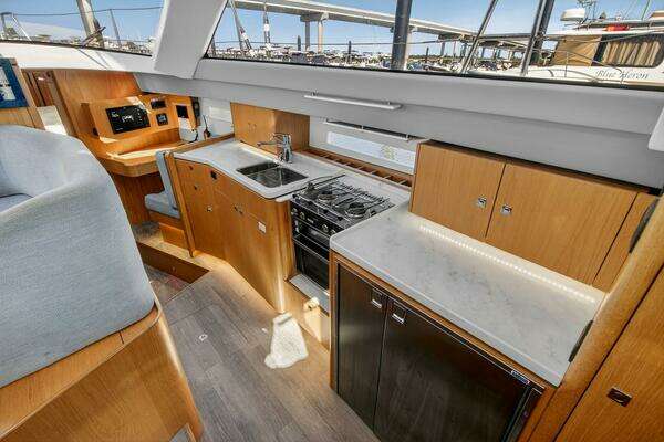 Southerly 420 Yacht For Sale