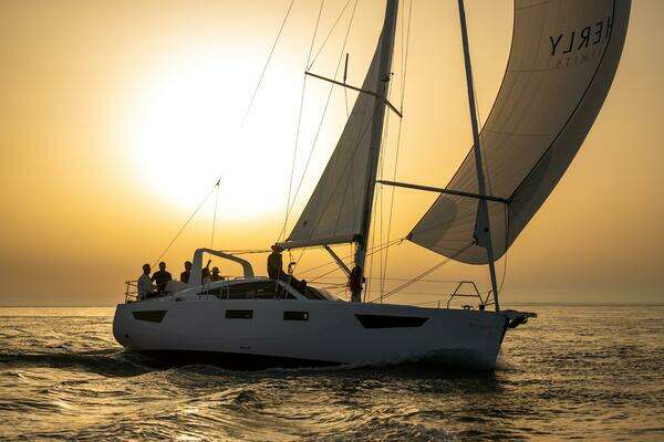 Southerly 420 Yacht For Sale