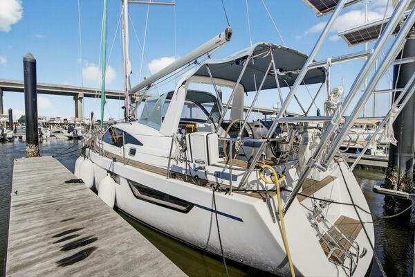 Off The Grid 42ft Southerly Yacht For Sale
