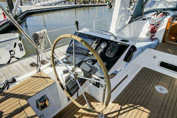 Southerly 420 Yacht For Sale